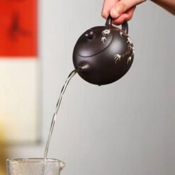 Ấm Tử Sa Hắc Tử Nê dáng Tây Thi hoa mận TT007 cao cấp