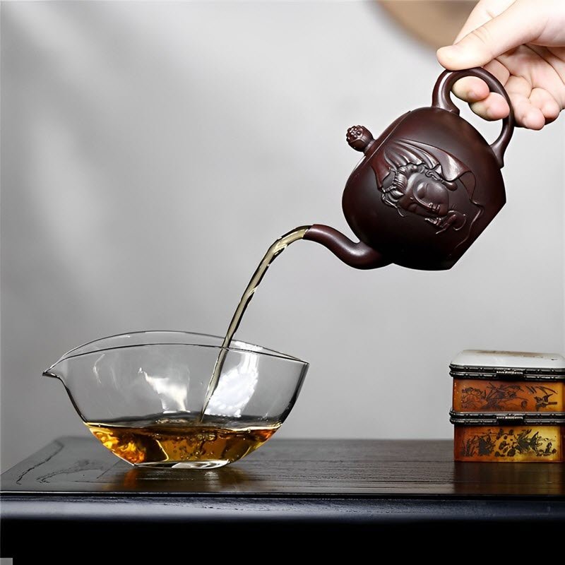 Ấm tử sa Mỹ Nhân Kiên Mặt Phật MNK006 dung tích 240ml cao cấp - Ảnh 2